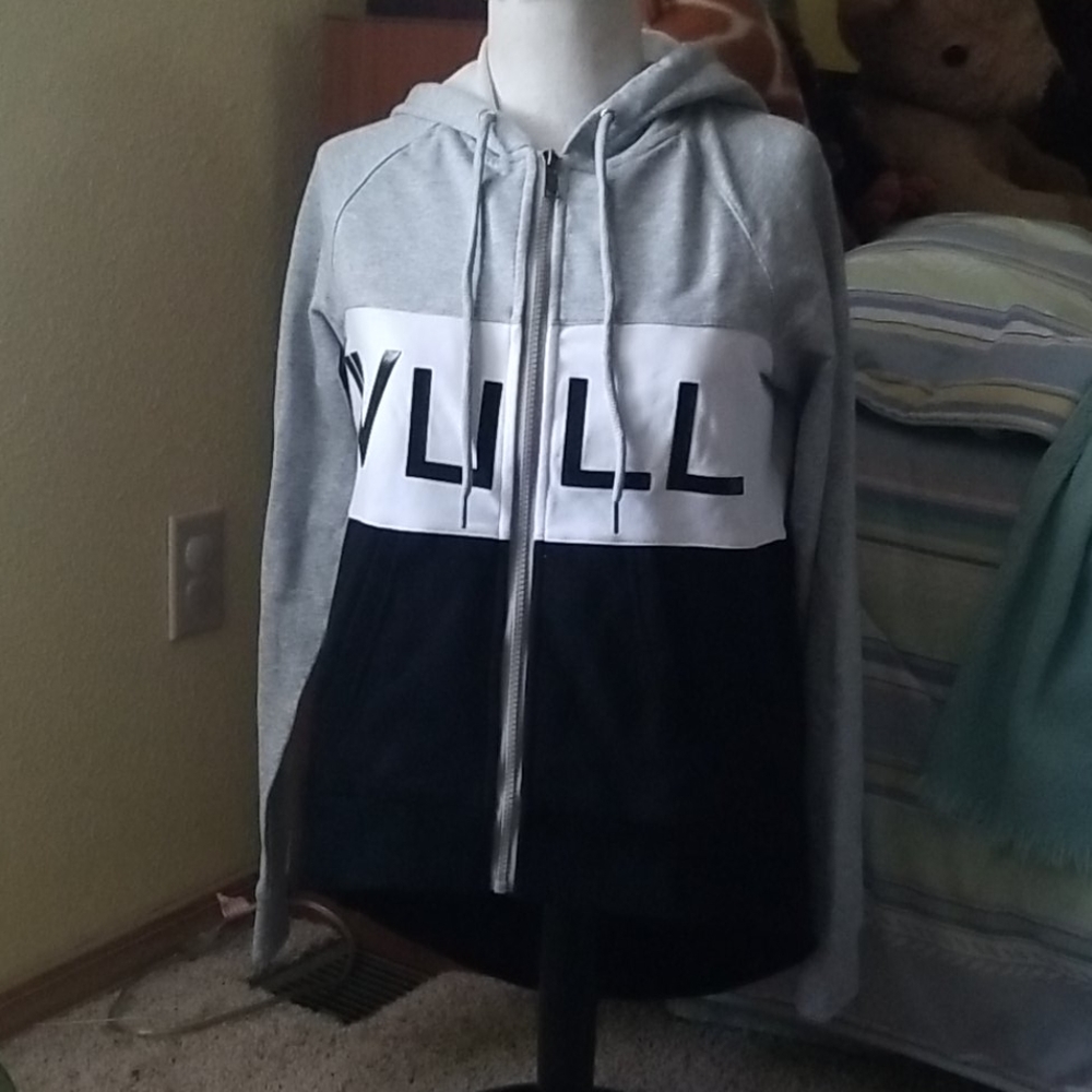 New Vull hoodie